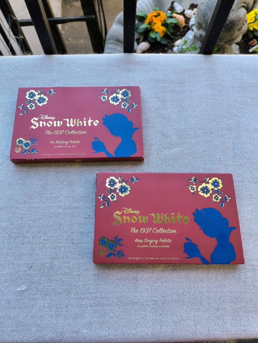 Set of 2 Besame Cosmetics Snow White The 1937 Collection Eyeshadow Palettes